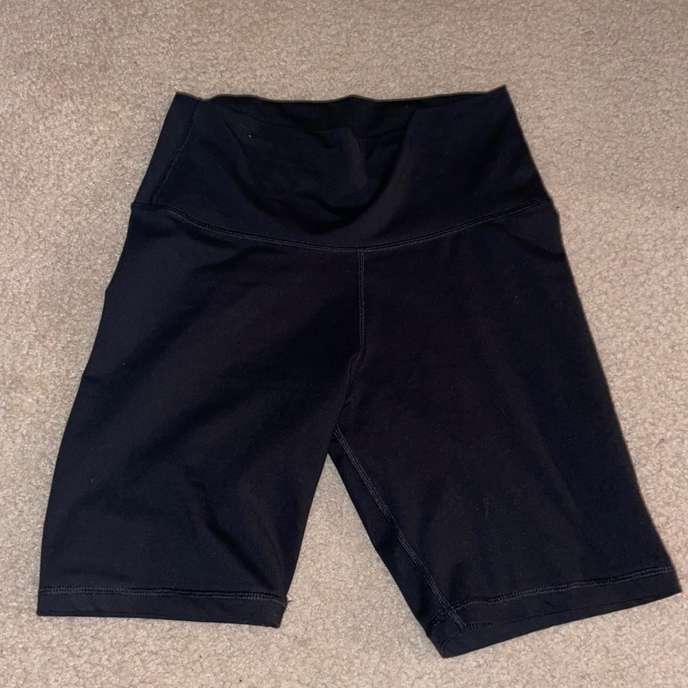 Black aerie biker shorts
